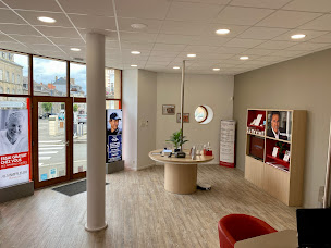 Photo n°22 de Audioprothésiste Mayenne-Alain Afflelou Acousticien à Mayenne (Centre médical)