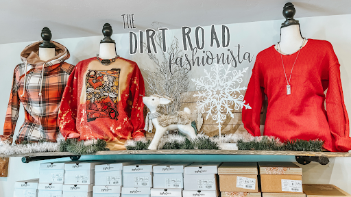 The Dirt Road Fashionista - Thumbnail