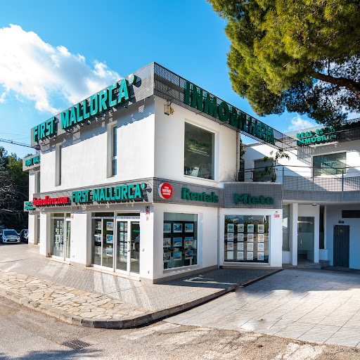 First Mallorca Costa d'en Blanes