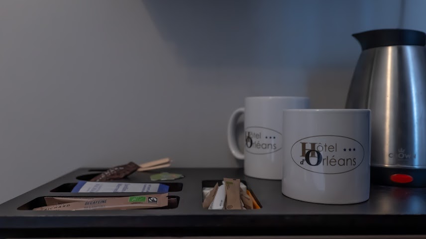 Hôtel d'Orléans by null