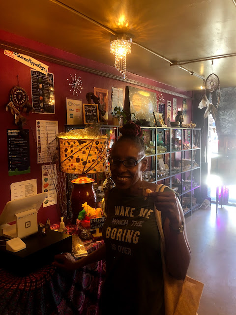 Queen Hippie Gypsy by null