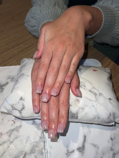 Prima Nails Cornwall - Visual