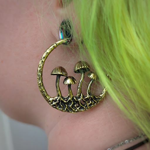 Apotheosis Piercing - Thumbnail