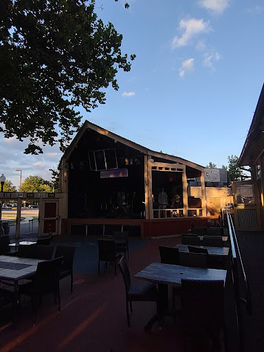 Cooper's Riverview - Thumbnail