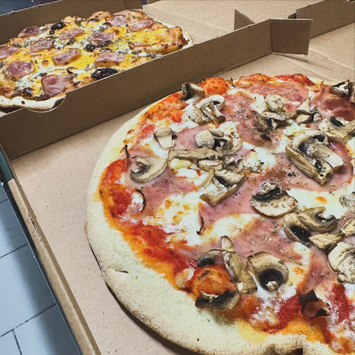 Photo 2 - PIZZALAND