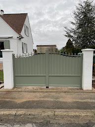 Photo n°10 de APA à Vieille-Église-en-Yvelines (Magasin de stores et de rideaux)