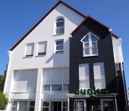 Junker Immobilien GmbH