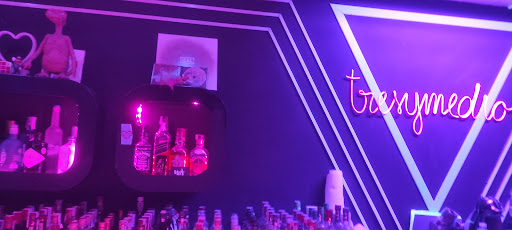 Tresymedio - Visual