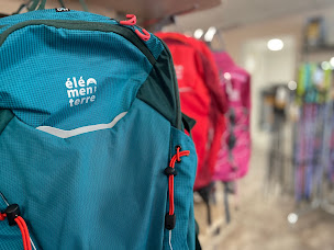 Photo n°5 de Company à Arpajon-sur-Cère (Toiletteur)