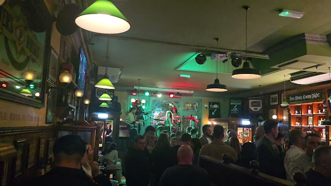 Comments and reviews of Molly Malones - Indigo Pub Company
