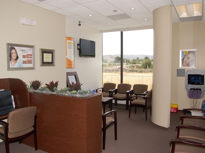 Avenue of Smiles Dental Practice photo 3