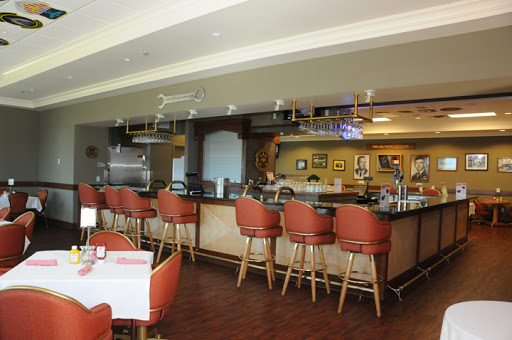 The Hooch Restaurant & Bar