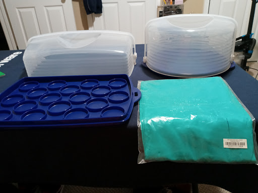 Dave's Tupperware - Visual