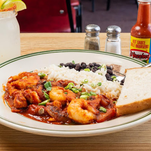 Louie’s Latino American Kitchen by null