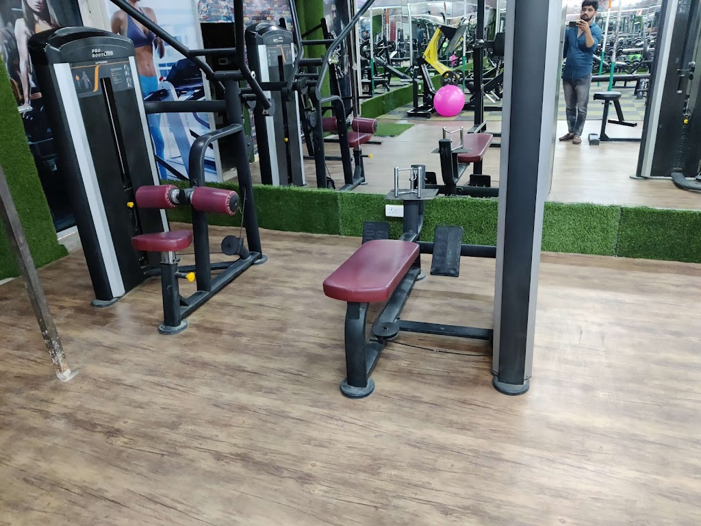 In Shape Gym Fitness