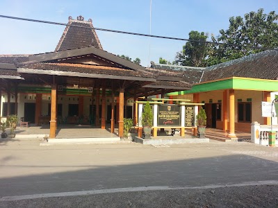 Photos of Kantor Desa Sriwedari