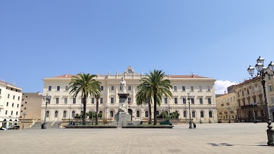 Photos of Piazza d'Italia