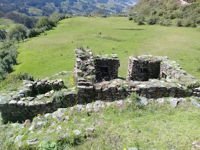 Photos of Ruinas de Cojitambo