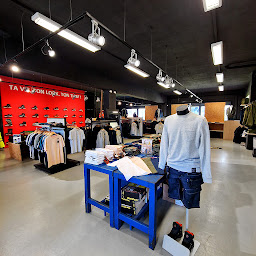 Photo n°4 de THAF Wasquehal - vêtements de travail et EPI à Wasquehal (Magasin de vêtements professionnels)