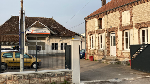 GARAGE TAVARES
