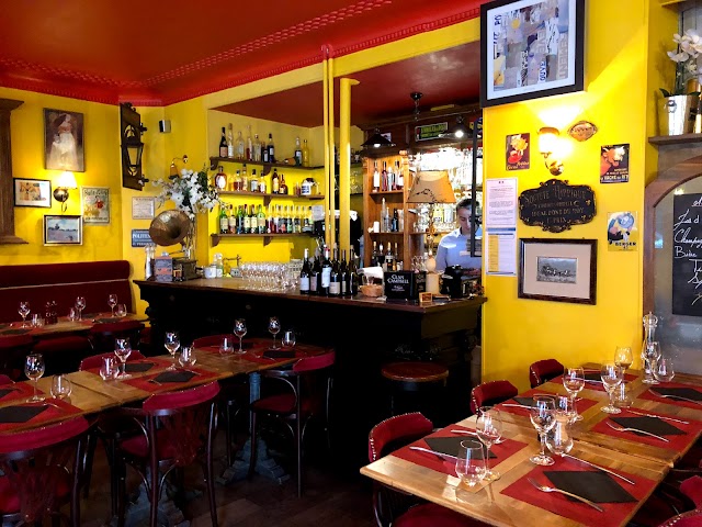 BISTRO 9 - Brasserie,restaurant traditionnel,bar à vins, Fontainebleau
