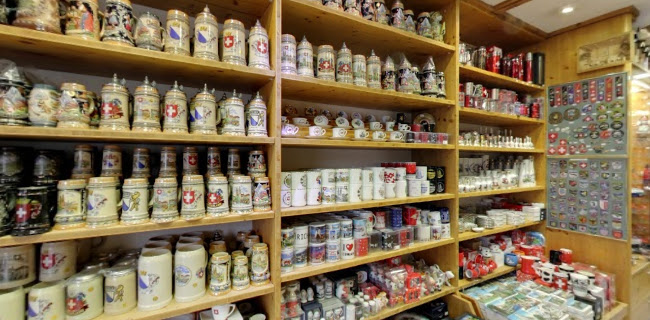 Kommentare und Rezensionen über Teddy's Souvenir-Shop AG