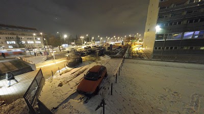 Photos of Papp L&aacute;szl&oacute; Sportar&eacute;na P + R car park