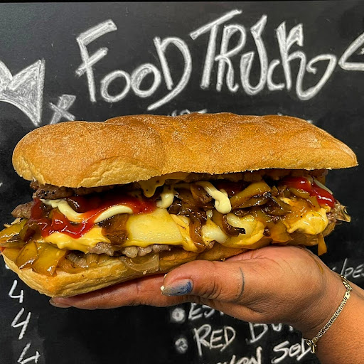 R food truck - Thumbnail