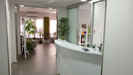 Dental Clinique- Dottori Francesco Russa e Mauro Venuti