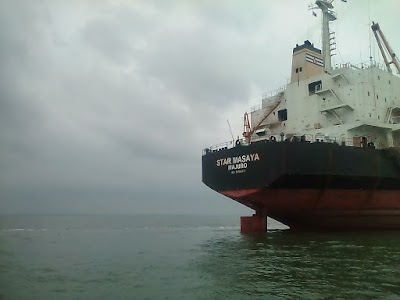 Photos of Port min&eacute;ralier