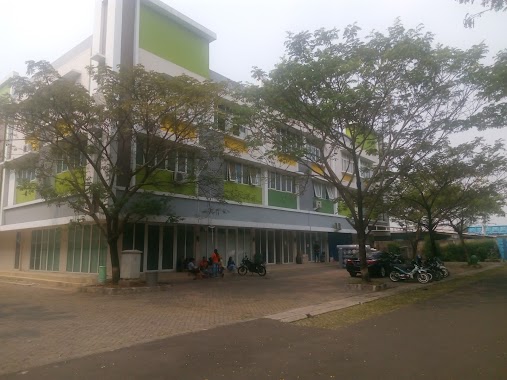 Perumahan The Green Court, Jl. Boulevard Raya, Ruko Blok.c, Author: Victorianus Sutanto