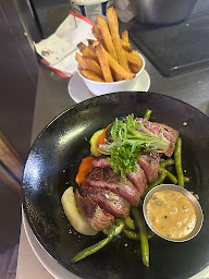 Photo n°46 de Le Village à Ivry-sur-Seine (Restaurant)