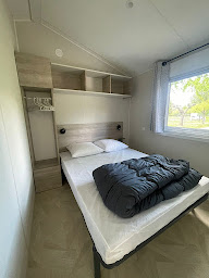 Photo n°35 de Camping Le Solitaire du Lac à Saint-Jorioz (Terrain de camping)