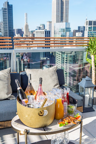 Somewhere Nowhere NYC - Lounge, Nightclub & Rooftop Pool by null