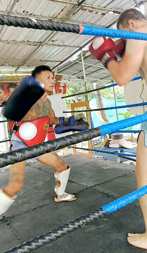 PAINTBALL & BENTHONG MUAY THAI