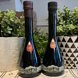 Photo n°38 de OLIBABA - Cave, épicerie fine et sandwichs gourmands à Nantes (Caviste)