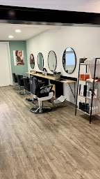 Photo n°24 de L'Atelier Signature - Salon de coiffure à Angers (Salon de coiffure)