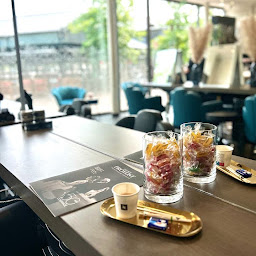 Photo n°5 de Franck Provost - Coiffeur La Garenne Colombes à La Garenne-Colombes (Magasin de cosmétiques)