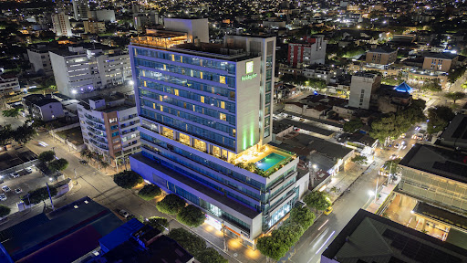 Hotel Holiday Inn