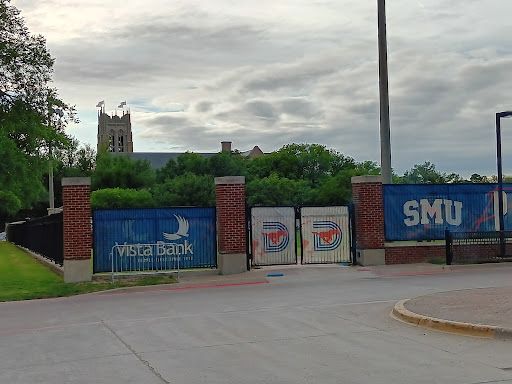 Park Cities Plaza - Thumbnail