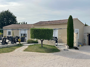 Photo n°12 de Entretien Peinture Bâtiment (EPB) à Orange (Magasin de papiers peints)