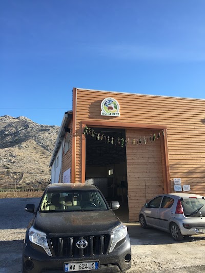 Shoqeria e Bashkëpunimit Bujqësor "AGRO-REÇI"