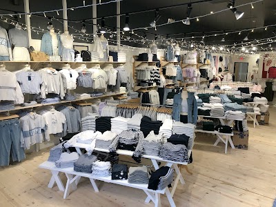 Brandy Melville - Portland