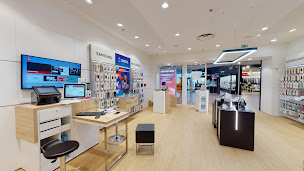 Photo n°9 de Boutique SFR Cholet à Cholet (Opérateur téléphonique)