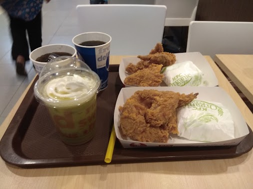 KFC Blok M Square, Author: Ajeng Patty