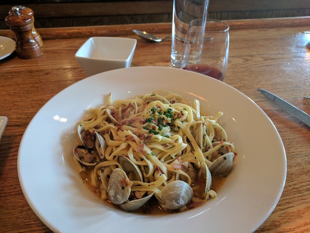 Broders' Pasta Bar