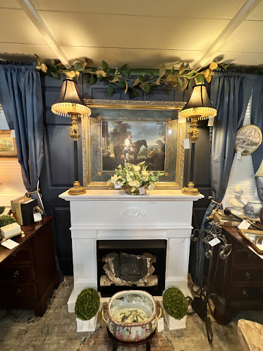 Forsyth Antiques and More - Thumbnail