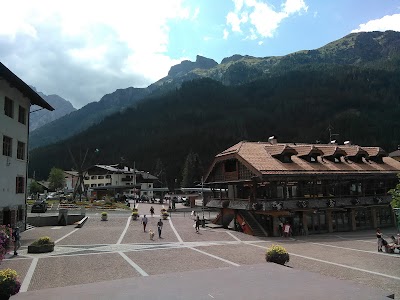 Photos of Ufficio Turistico Informazioni Canazei - ApT Val di Fassa