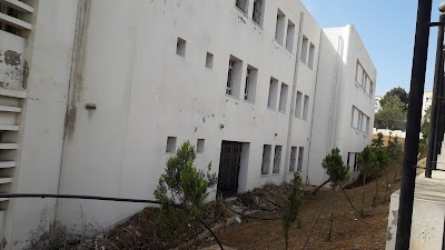 Photos of Lyc&eacute;e d'Enseignement Des Math&eacute;matiques