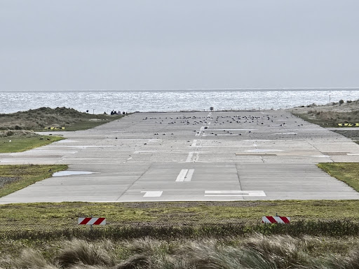 Helgoland-Düne Airport - Thumbnail